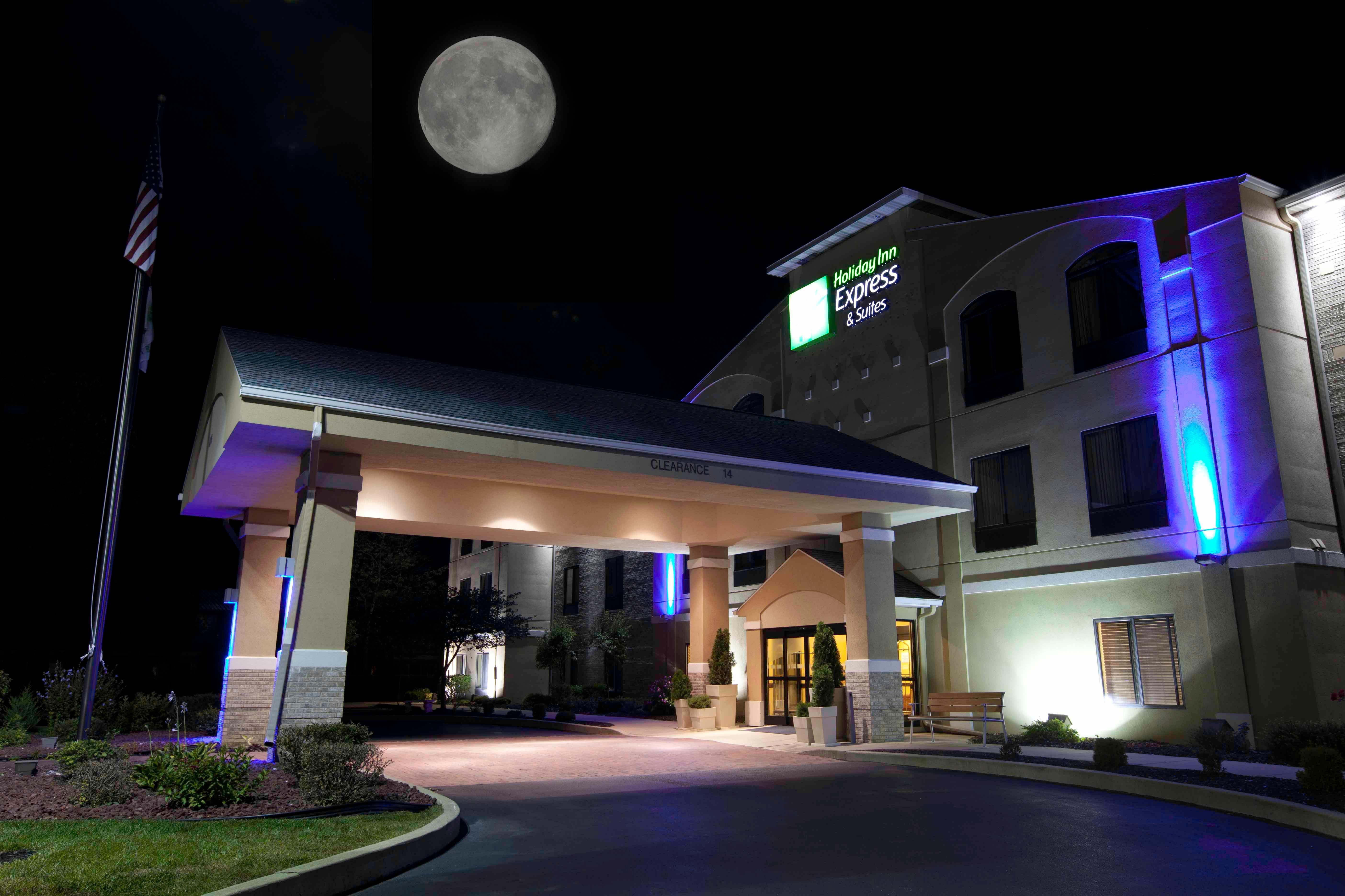 Holiday Inn Express Plymouth By Ihg Exterior foto
